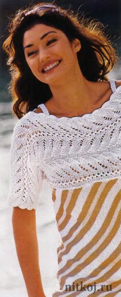 Ажурная кокетка спицами, переходящая в полосатый пуловер