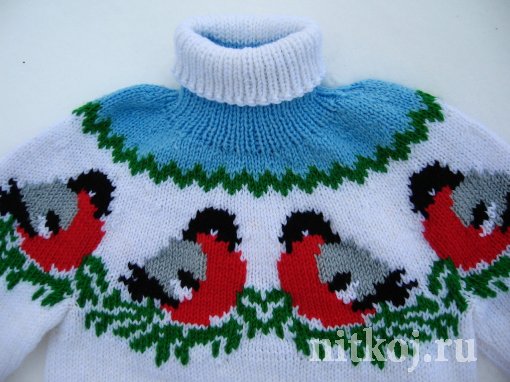 Детский свитер спицами "Снегири на снегу"