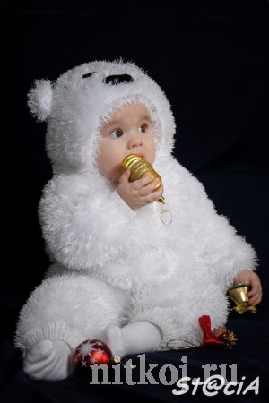 Вяжем костюмчик для малыша «Мишка Умка»