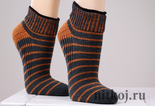 Как вязать носки с классической пяткой?